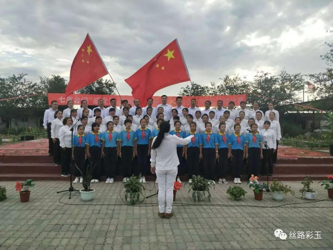 上海一快递小哥偷10万元金饰还债，他将会被如何处罚呢？—有问必答平台，解决你的疑问